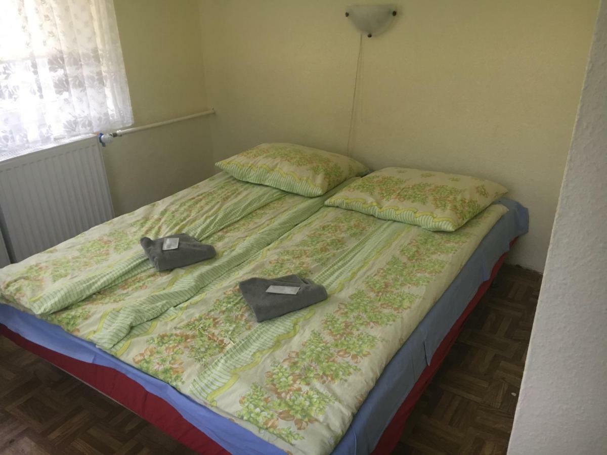 卡尔帕奇格斯尼格拉夫旅馆公寓 外观 照片